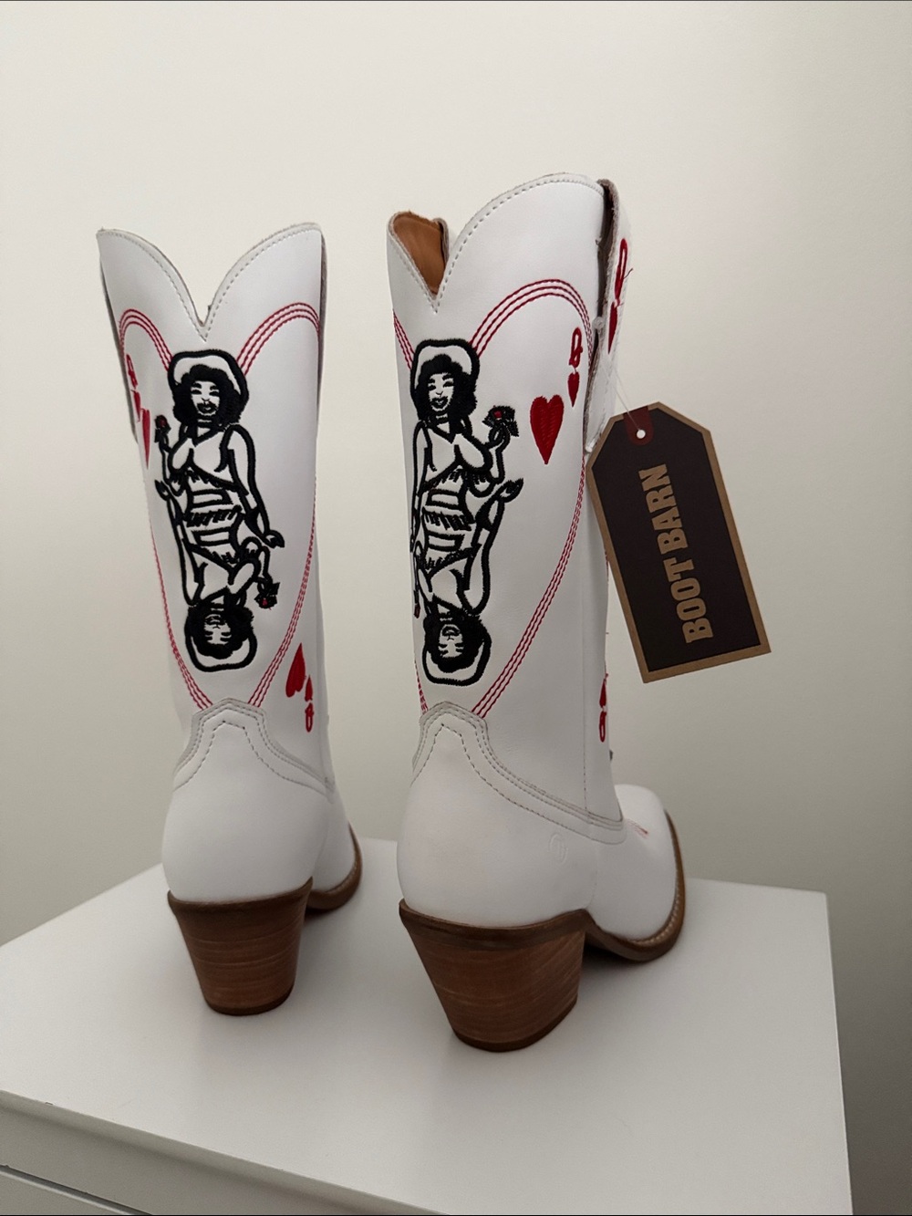 dingo White Cowboy Boots with Black and Red Playing Card Motif - Picture 3 of 4
